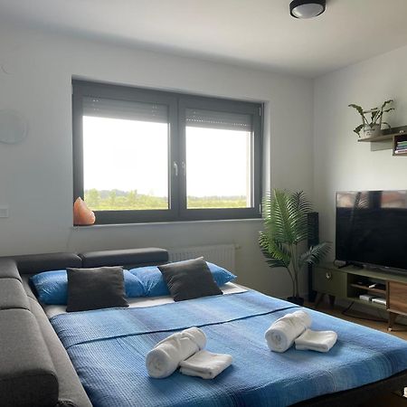 Luna,Central,Self-Check In,Ac,Wi-Fi, Washer,Free Parking Запрешич Экстерьер фото