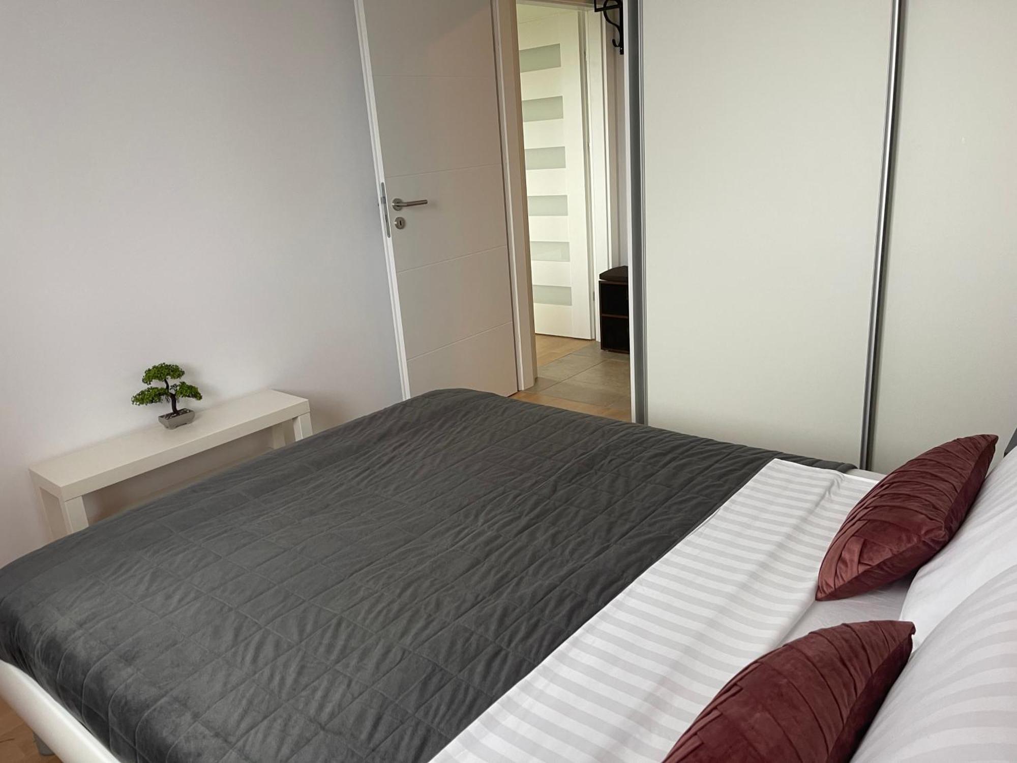 Luna,Central,Self-Check In,Ac,Wi-Fi, Washer,Free Parking Запрешич Экстерьер фото